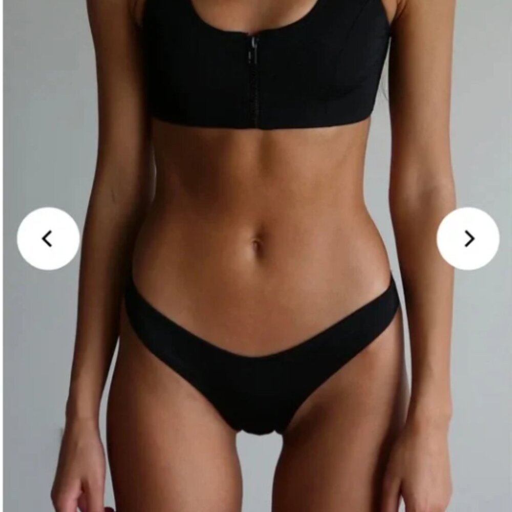 Coulbourne Bond Bikini Set